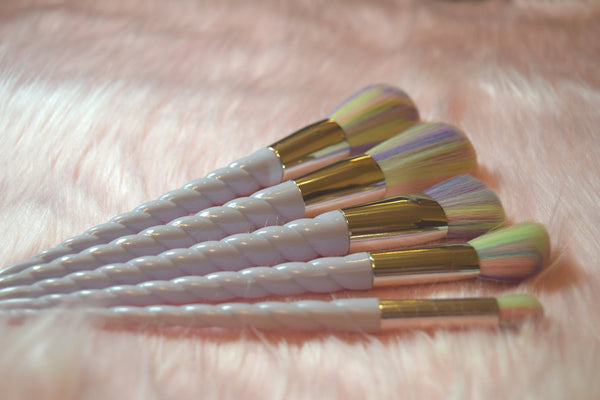 UnicHorn™ Makeup Brushes - 5 Piece Set